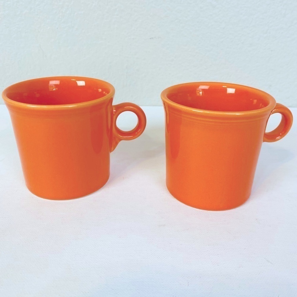 Set of 2 Homer Laughlin Fiesta Tangerine Orange Mugs 12oz